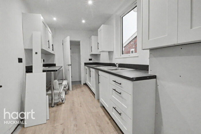 3 Bedroom Terraced House For Sale In Montague Road, Nottingham, NG15