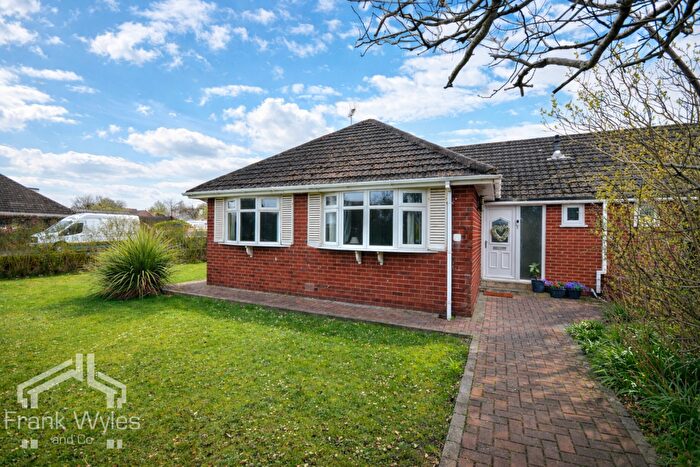 3 Bedroom Semi-Detached Bungalow For Sale In Ramsgate Road, Lytham St Annes, Lancashire, FY8