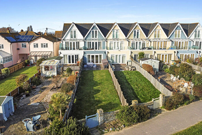 4 Bedroom Detached House For Sale In The Beach Houses, Green Lane, Walton On Naze, CO14