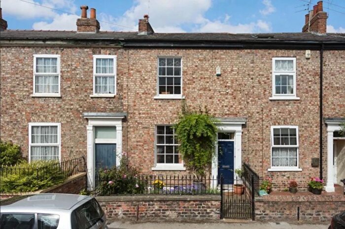 2 Bedroom Terraced House To Rent In Eldon Street, York, YO31