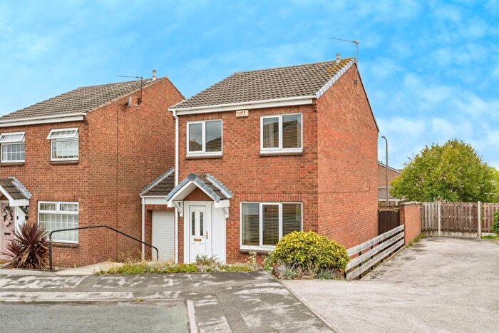 3 Bedroom Link Detached House For Sale In Armstrong Walk, Maltby, Rotherham, S66