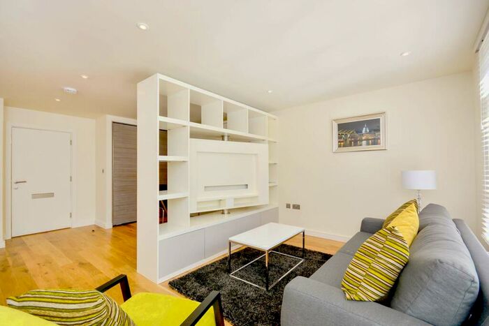 Studio To Rent In Falconwood Court, Blackheath, London, SE3