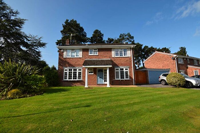 4 Bedroom Detached House To Rent In Kinglass Road, Spital, CH63