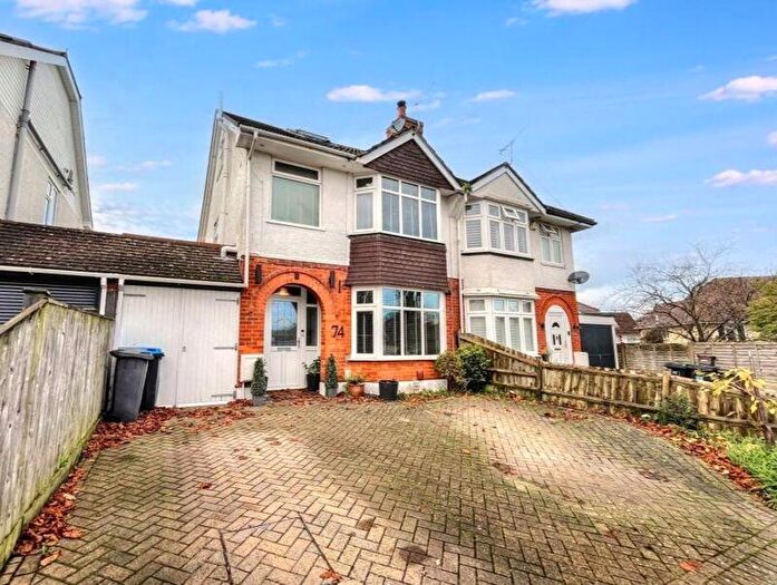 3 Bedroom Semi-Detached House For Sale In Saxonbury Road, Tuckton, BH6