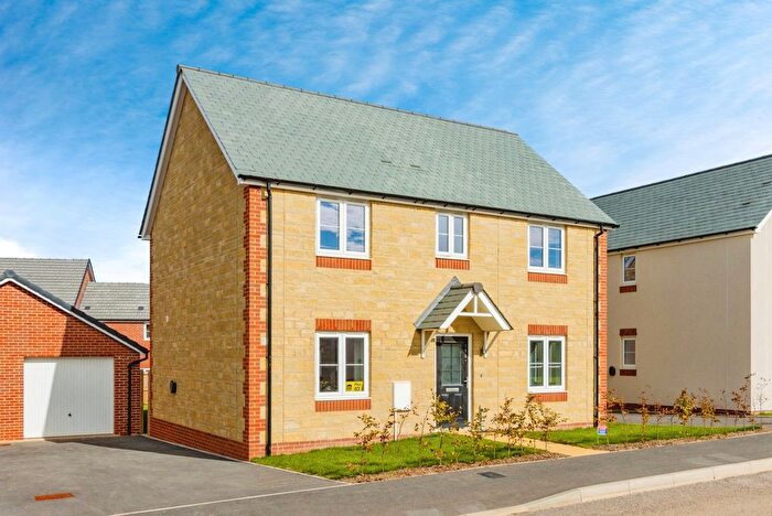 4 Bedroom Detached House For Sale In Juniper Way, Witheridge, Tiverton, Devon, EX16