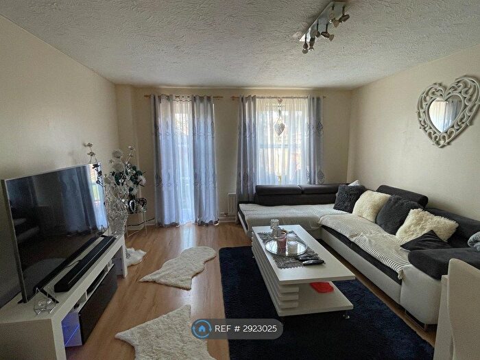 2 Bedroom Terraced House To Rent In Spinney Road, Barnwood, Gloucester, GL4
