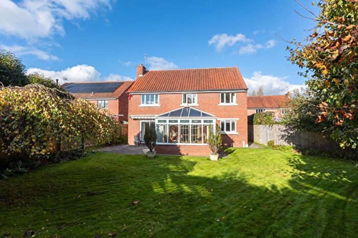 4 Bedroom Detached House For Sale In Chapel Close, Helmsley, YO62