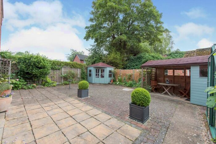 4 Bedroom Detached House For Sale In Broadmoor Road, Carbrooke, Thetford, Norfolk, IP25