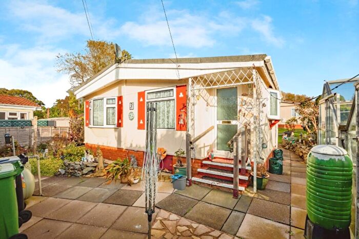 2 Bedroom Park Home For Sale In , LD1