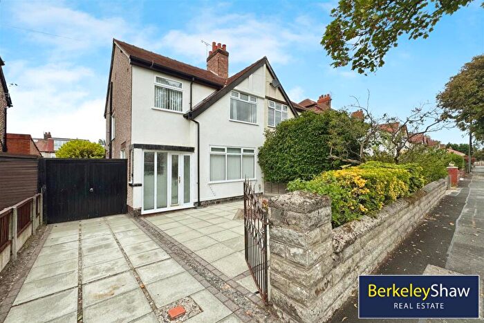 3 Bedroom Semi-Detached House For Sale In Ilford Avenue, Crosby, Liverpool, L23