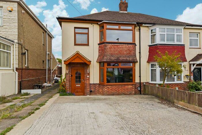 3 Bedroom Semi-Detached House To Rent In Macaulay Avenue, Porchester Borders, PO6