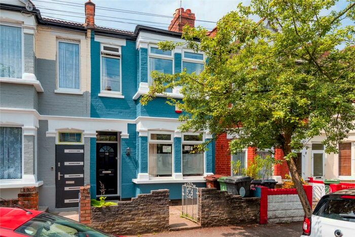 3 Bedroom Terraced House To Rent In Borwick Avenue, Walthamstow, London, E17