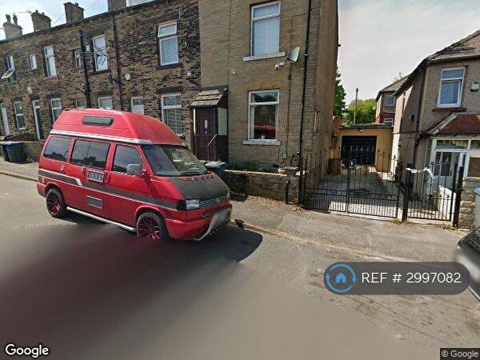 2 Bedroom Terraced House To Rent In Jer Lane, Bradford, BD7