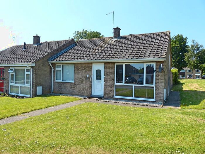 2 Bedroom Semi-Detached Bungalow To Rent In Wykes Road, Yaxley, Peterborough, PE7