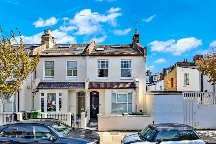 1 Bedroom Flat To Rent In Kinnoul Road, Fulham, W6