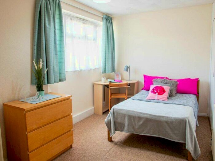 4 Bedroom End Of Terrace House To Rent In Mary Green Walk, Canterbury, CT1