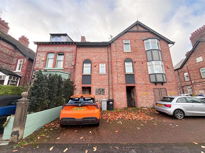 3 Bedroom Town House To Rent In Tyler Point, Trafford Road, Alderley Edge, SK9