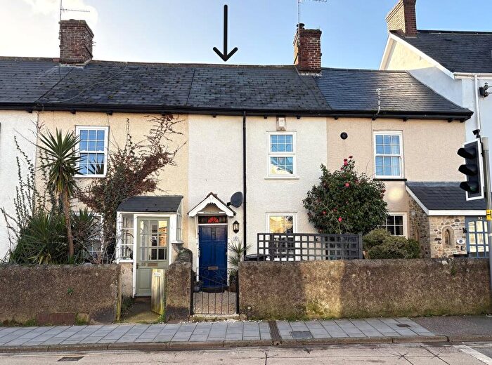 2 Bedroom Cottage For Sale In Queen Street, Seaton, Devon, EX12