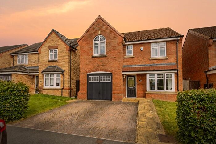 4 Bedroom Detached House For Sale In Bedford Farm Court, Wakefield, West Yorkshire, WF4