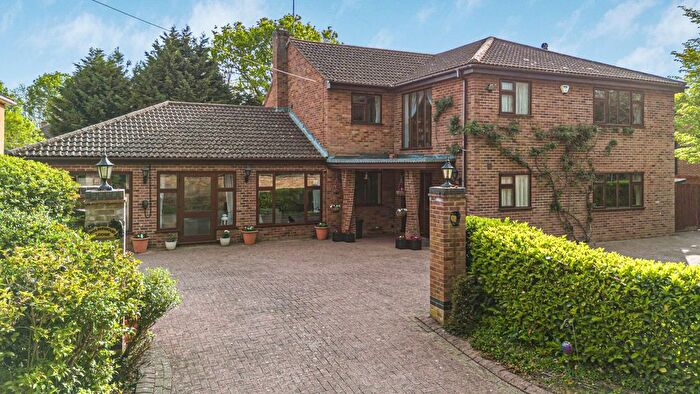 6 Bedroom Detached House For Sale In Church Street, Holme, Cambridgeshire., PE7