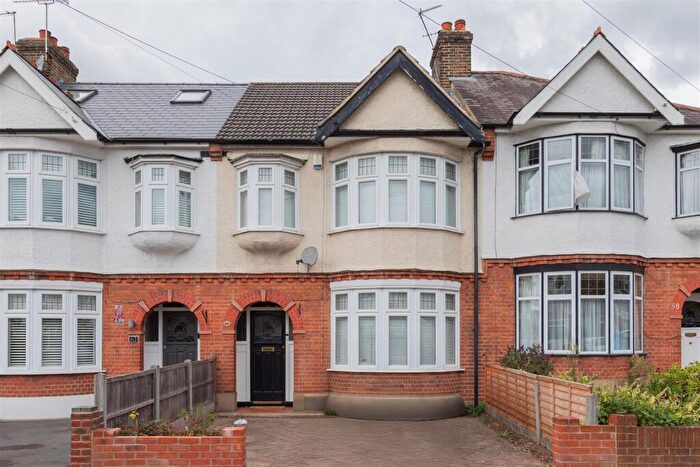 3 Bedroom House For Sale In Grenville Gardens, Woodford Green, IG8