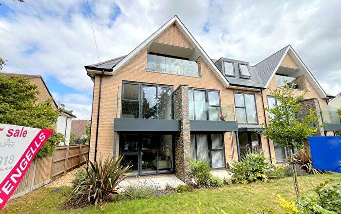 2 Bedroom Apartment For Sale In Vita Maris, - Wortley Road, Highcliffe, Dorset, BH23