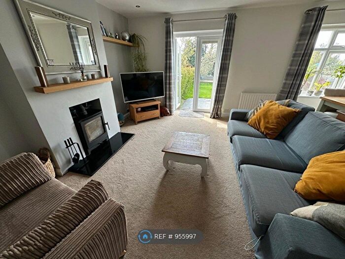 3 Bedroom Semi-Detached House To Rent In Springfield Avenue, St. Michaels, Tenterden, TN30