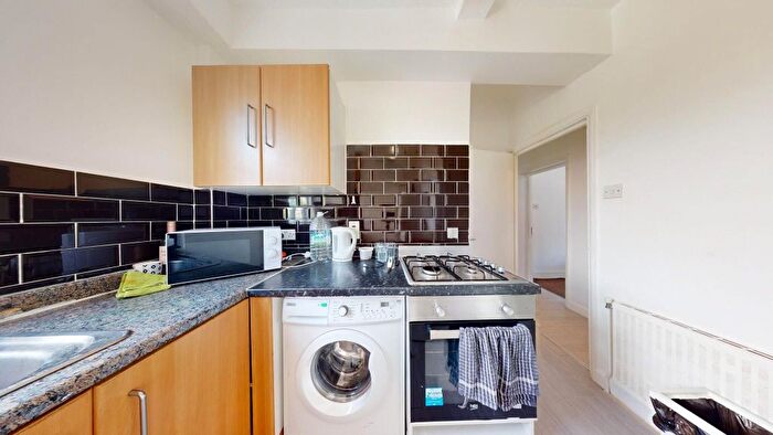 1 Bedroom Flat To Rent In Flat, Derby Lodge, Britannia Street, London, WC1X