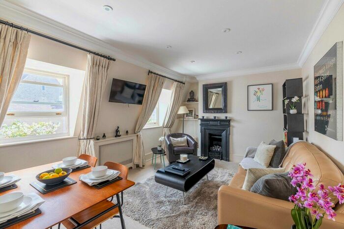 2 Bedroom Flat To Rent In Elizabeth Street, Belgravia, SW1W