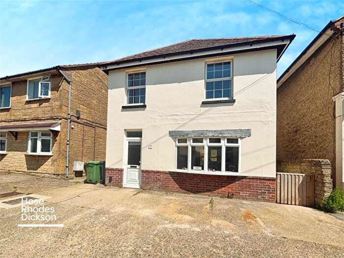 3 Bedroom Detached House For Sale In Sandown Road, Sandown, Isle Of Wight, PO36
