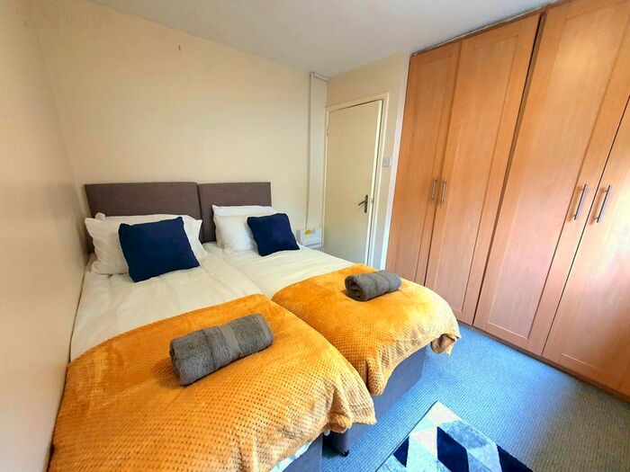 1 Bedroom Flat To Rent In Kendal Bank, Leeds, LS3