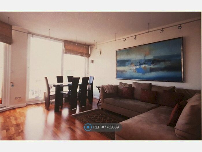 3 Bedroom Flat To Rent In Campden Hill Towers, London, W11