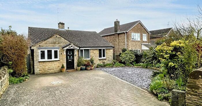 4 Bedroom Chalet For Sale In Porters Lane, Easton On The Hill, Stamford, PE9