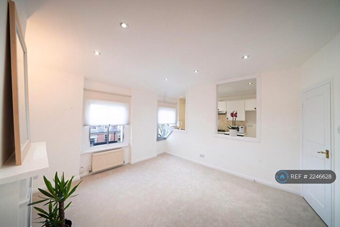 1 Bedroom Flat To Rent In Priory Terrace, London, NW6