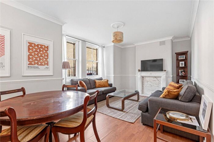 1 Bedroom Apartment To Rent In Halton Road, London, N1