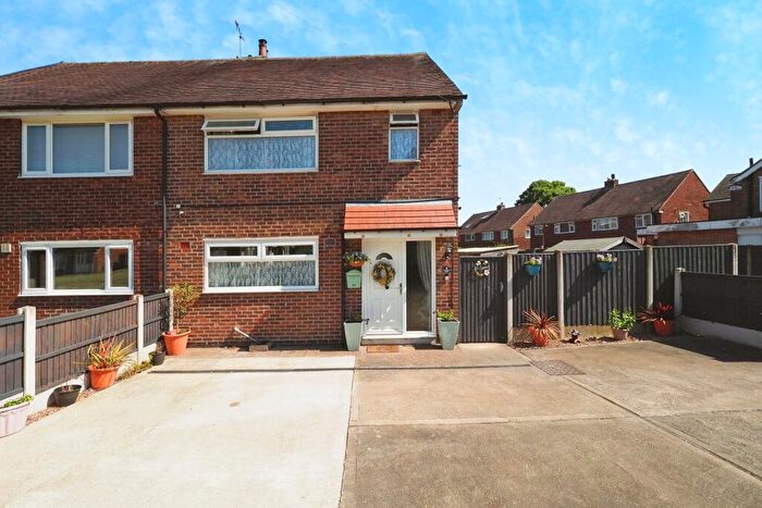 2 Bedroom Semi-Detached House For Sale In Cavendish Close, Nottingham, NG15