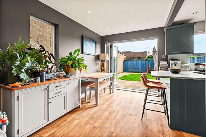 3 Bedroom End Of Terrace House For Sale In Balmoral, East Grinstead, RH19