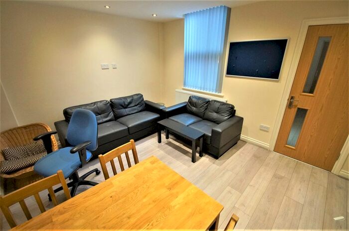 5 Bedroom Terraced House To Rent In Villiers Street, Coventry, CV2