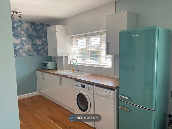 3 Bedroom Flat To Rent In Selsey Avenue, Bognor Regis, PO21