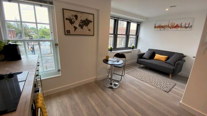 1 Bedroom Flat To Rent In St. Peters Street, Canterbury, CT1