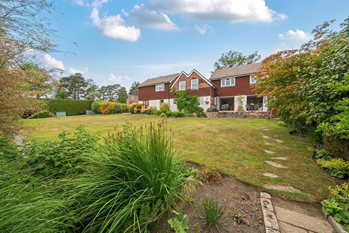6 Bedroom Detached House For Sale In Oldlands, Herons Ghyll, TN22