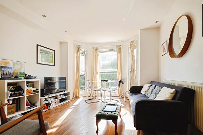 2 Bedroom Flat For Sale In Eastern Villas Road, Southsea, PO4
