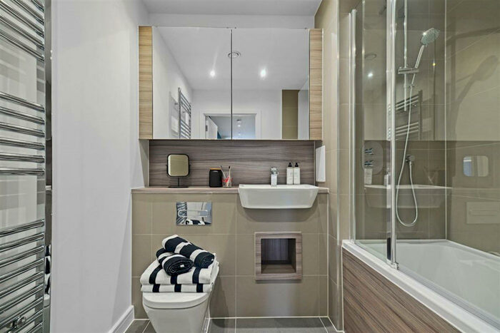 1 Bedroom Apartment To Rent In The Halcyon, Drydock Square, Barking, Essex, IG11