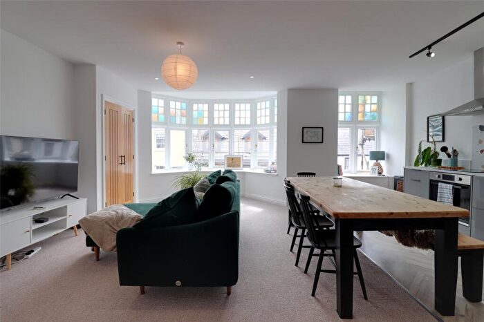 2 Bedroom Apartment To Rent In Queen Annes, High Street, Bideford, EX39