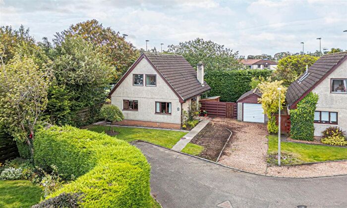 4 Bedroom Detached House For Sale In Broom Court, Kinross, KY13