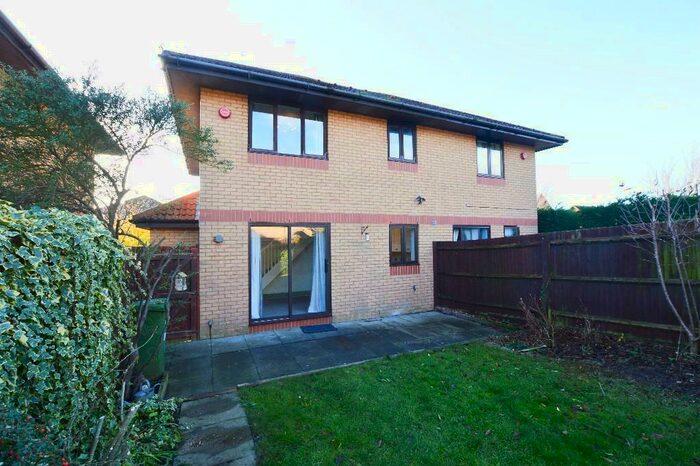 1 Bedroom Cluster House To Rent In Burano Grove, Wavendon Gate, MK7