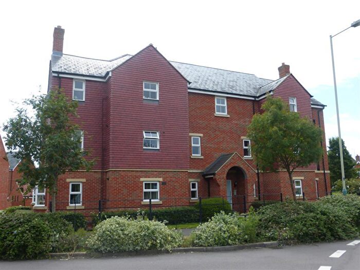 2 Bedroom Apartment To Rent In Queen Elizabeth Drive, Swindon, SN25