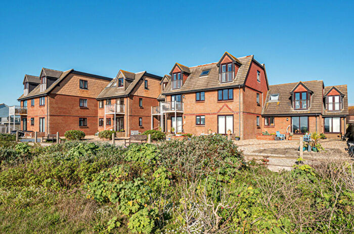 2 Bedroom Apartment For Sale In Elmer Road, Bognor Regis, West Sussex, PO22