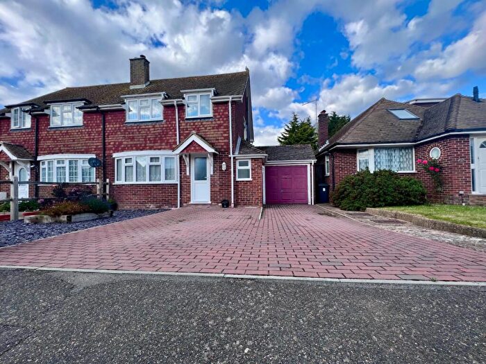 3 Bedroom Semi-Detached House To Rent In Walnut Walk, Polegate, East Sussex, BN26