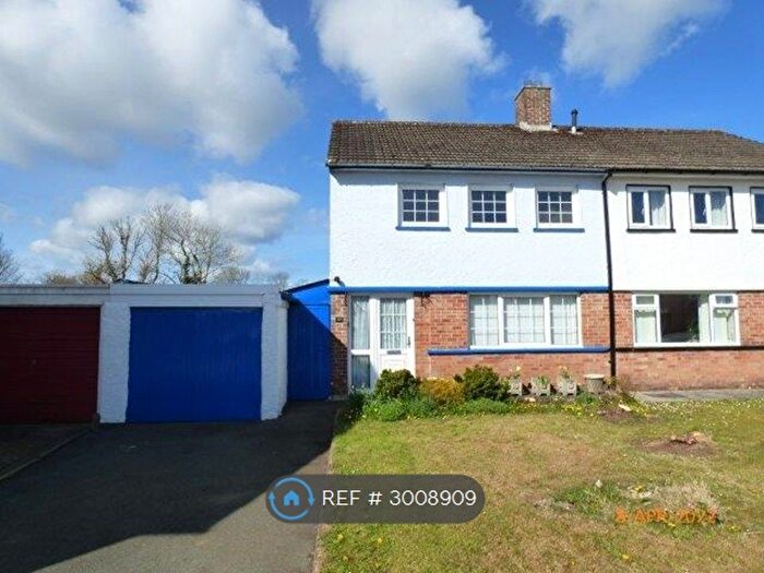 3 Bedroom Semi-Detached House To Rent In St Martins Park, Haverfordwest, SA61